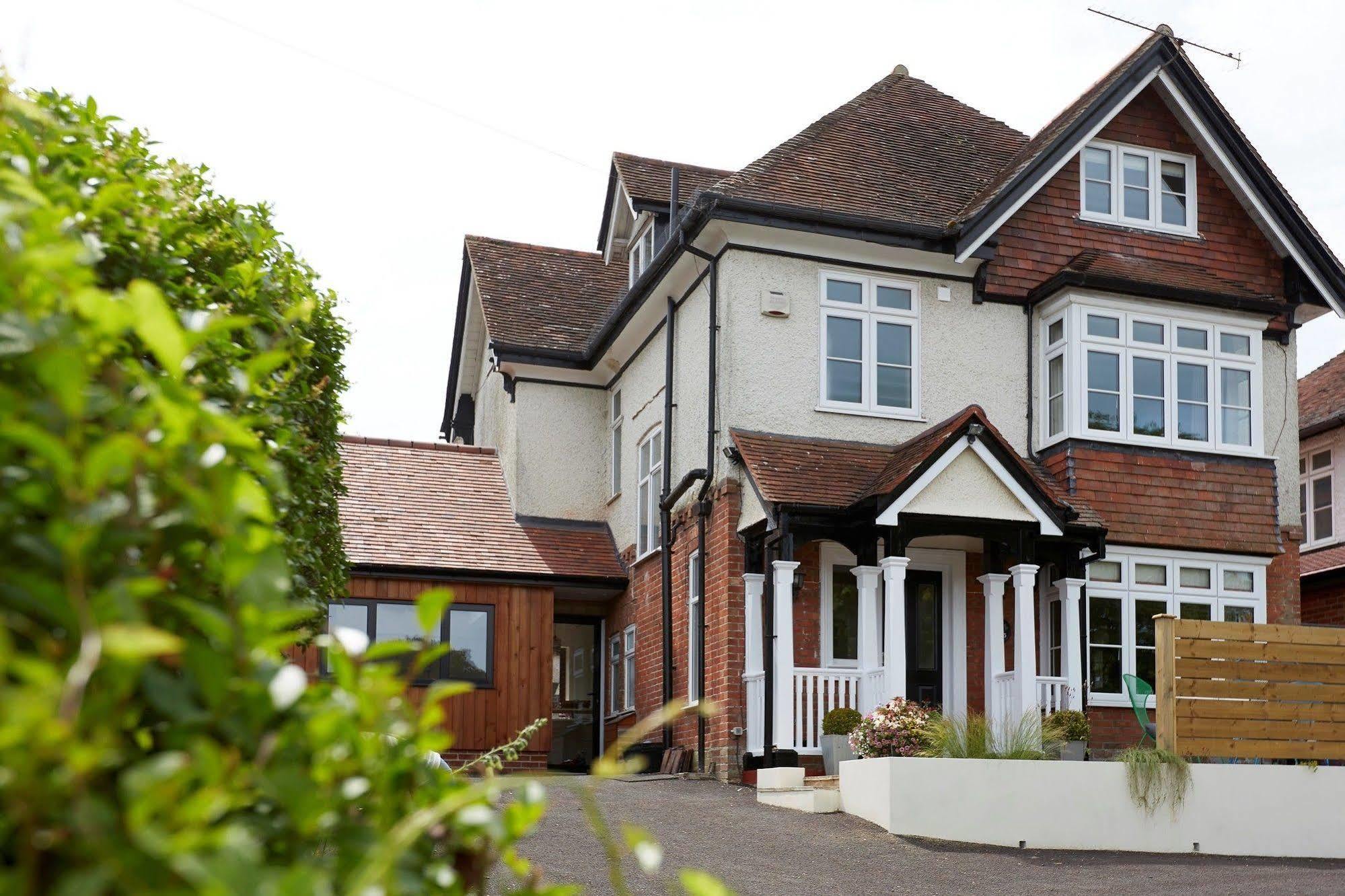 Lyndhurst House Exterior photo